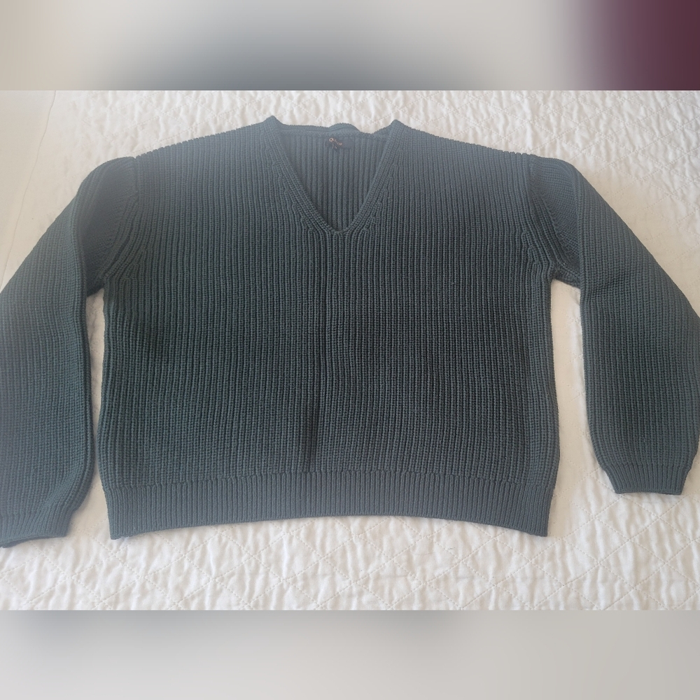 Quince Green V-Neck Ribbed Sweater